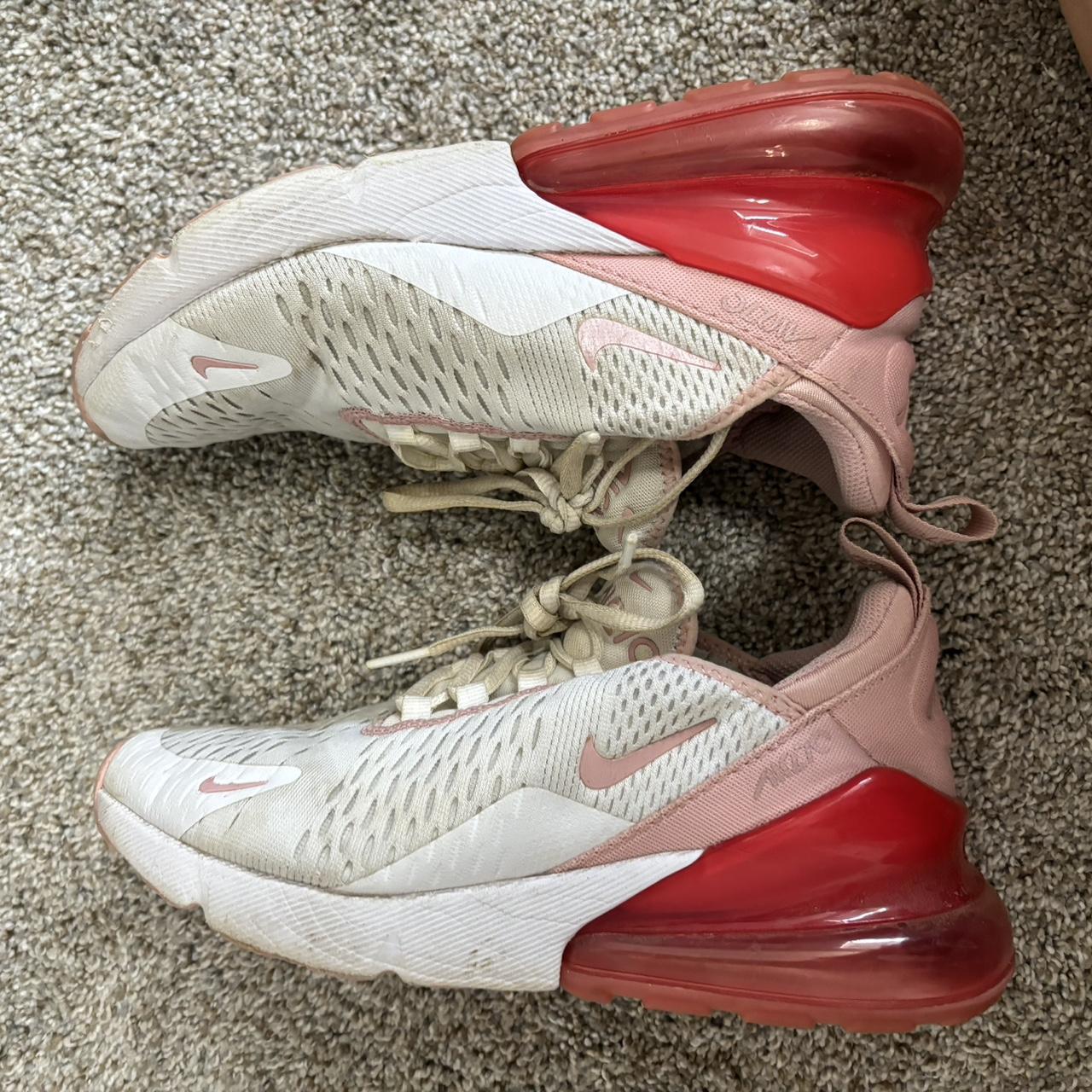 Pink nike 270s best sale