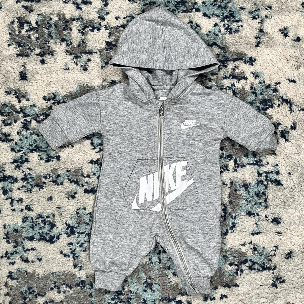 Nike New Born Onesie One size