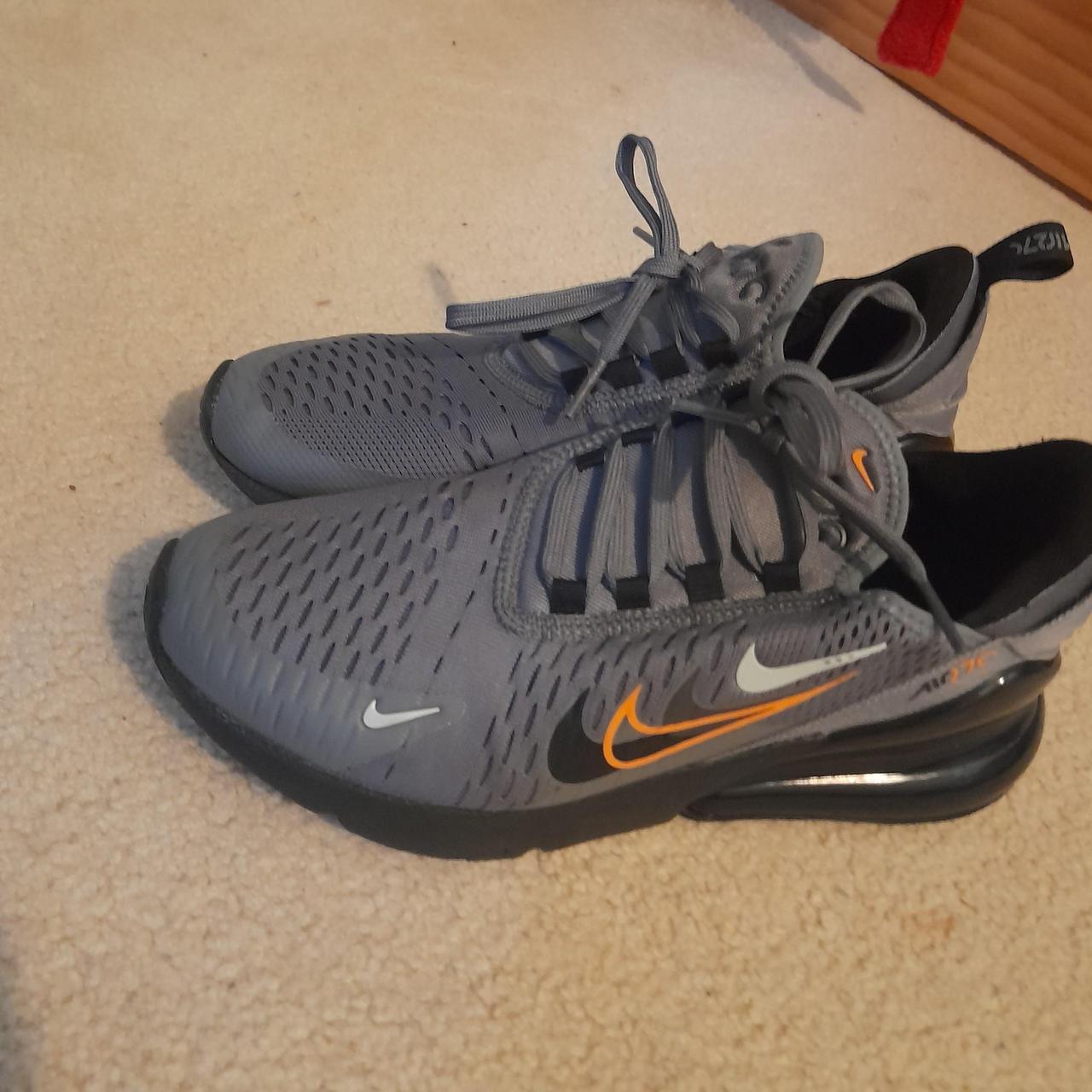 270 nike gray