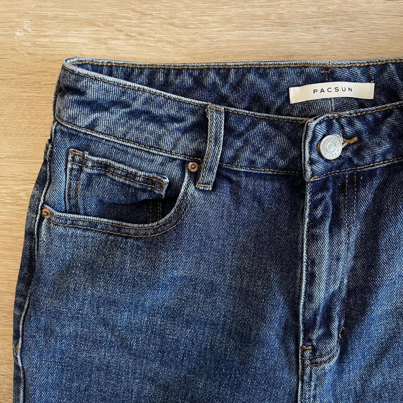 Pacsun Distressed Mom Jeans Size 28, fits a little... - Depop