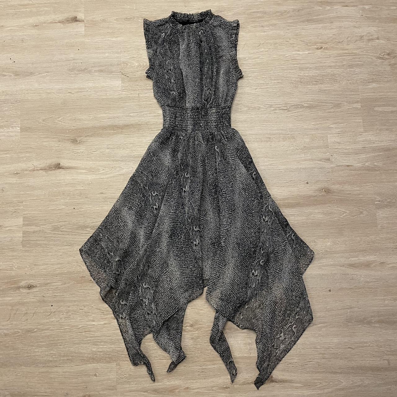 item listed by lostiquestudios