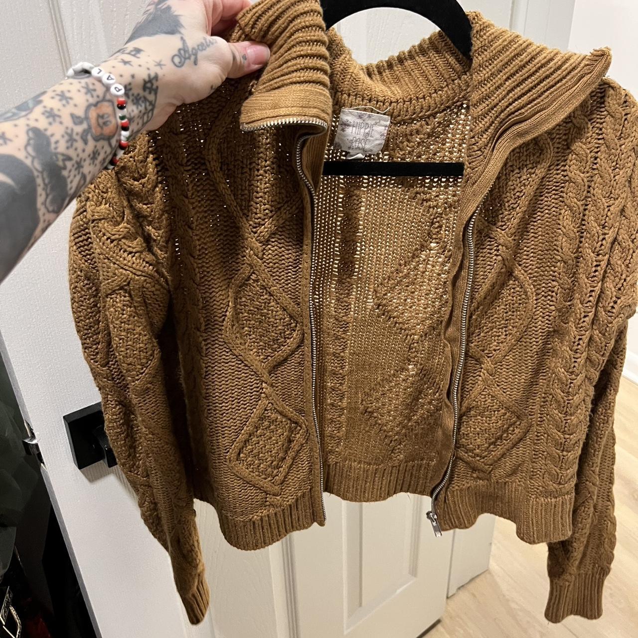item listed by demirehr