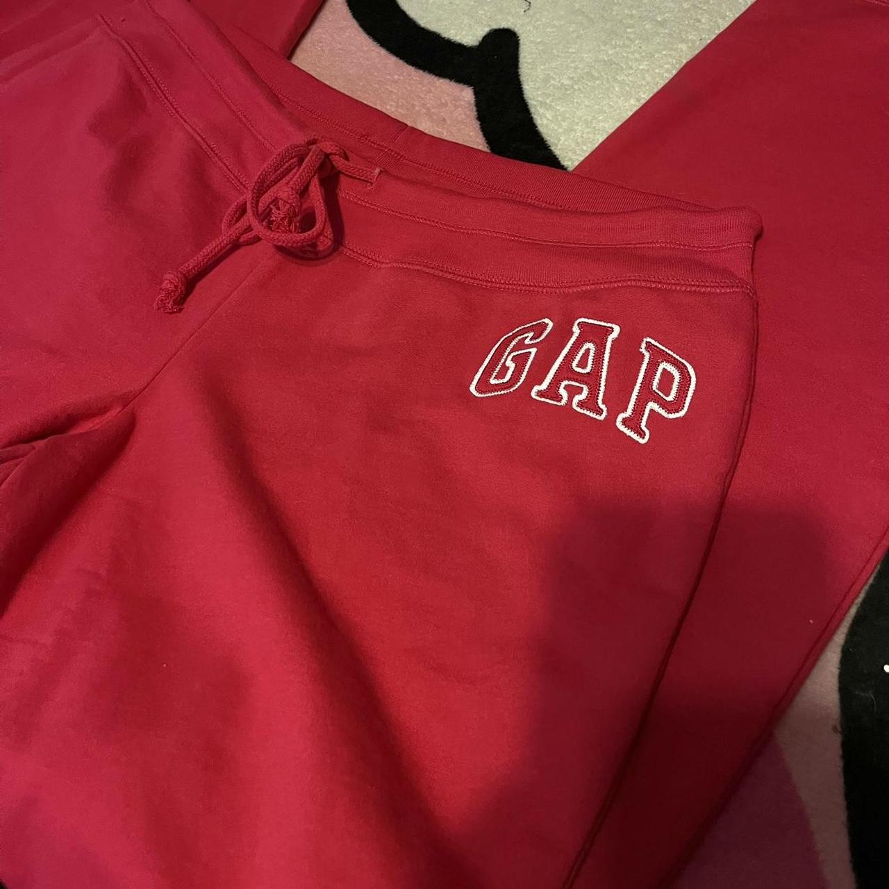 Gap sweatpants Depop