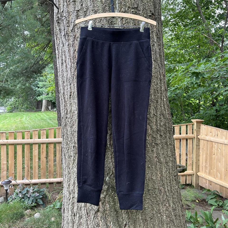 Full length Gaiam leggings with pockets - Size XS - Depop