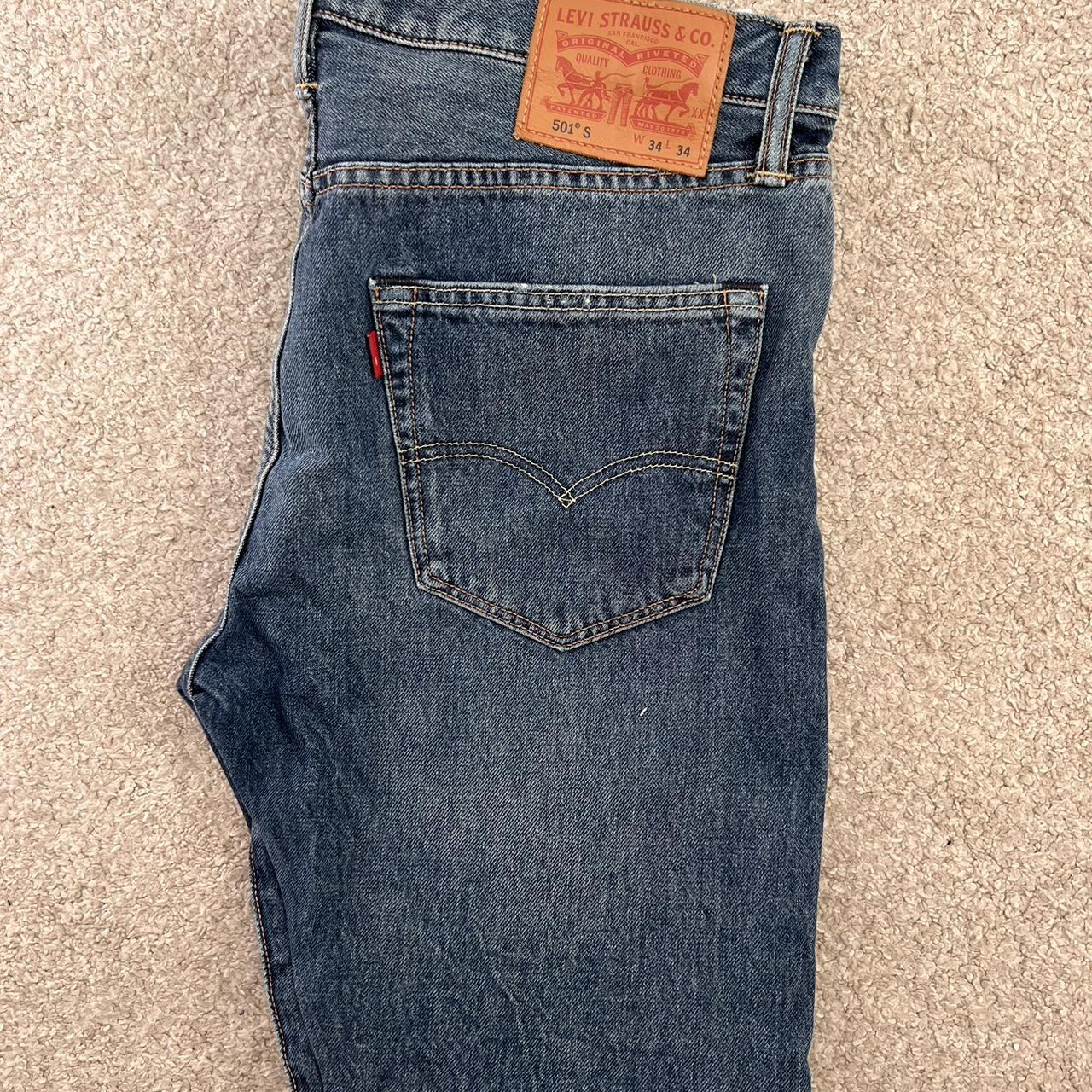 Levis 501 Jeans Slim Fit In Great Condition Barely Depop 
