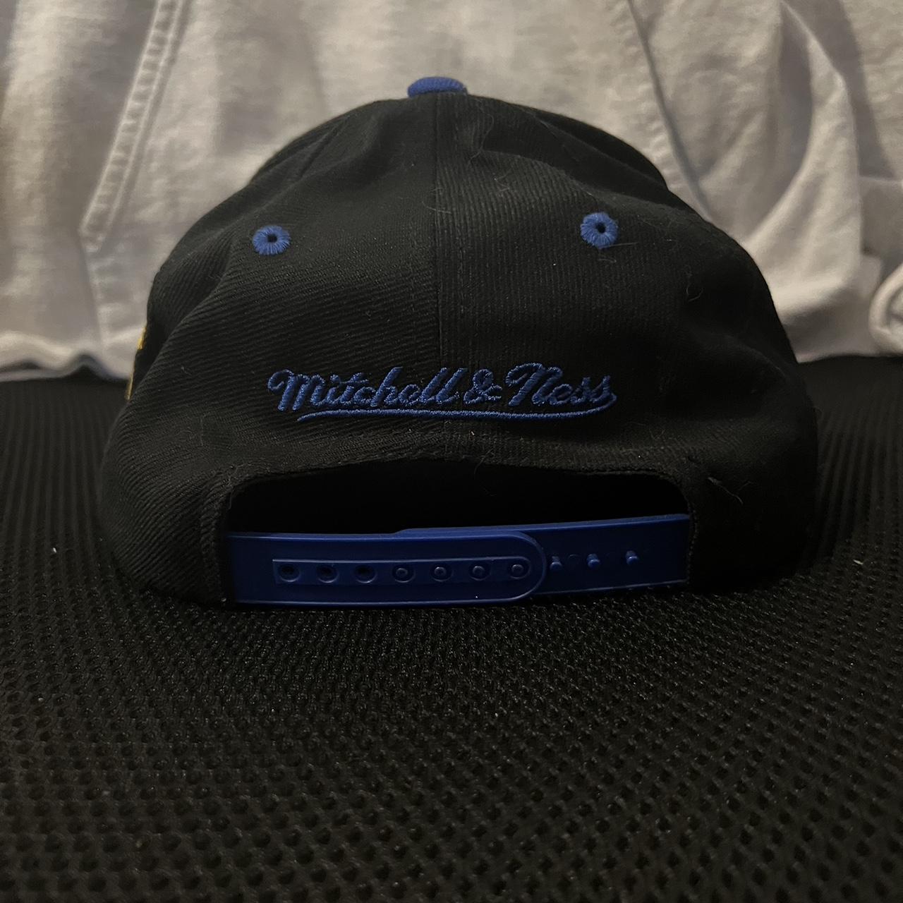 LA Rams old school Mitchell & Ness SnapBack hat. - Depop