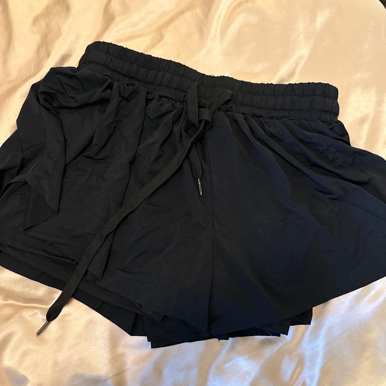 Halara dupe flowy shorts! Brand new with tags! - Depop