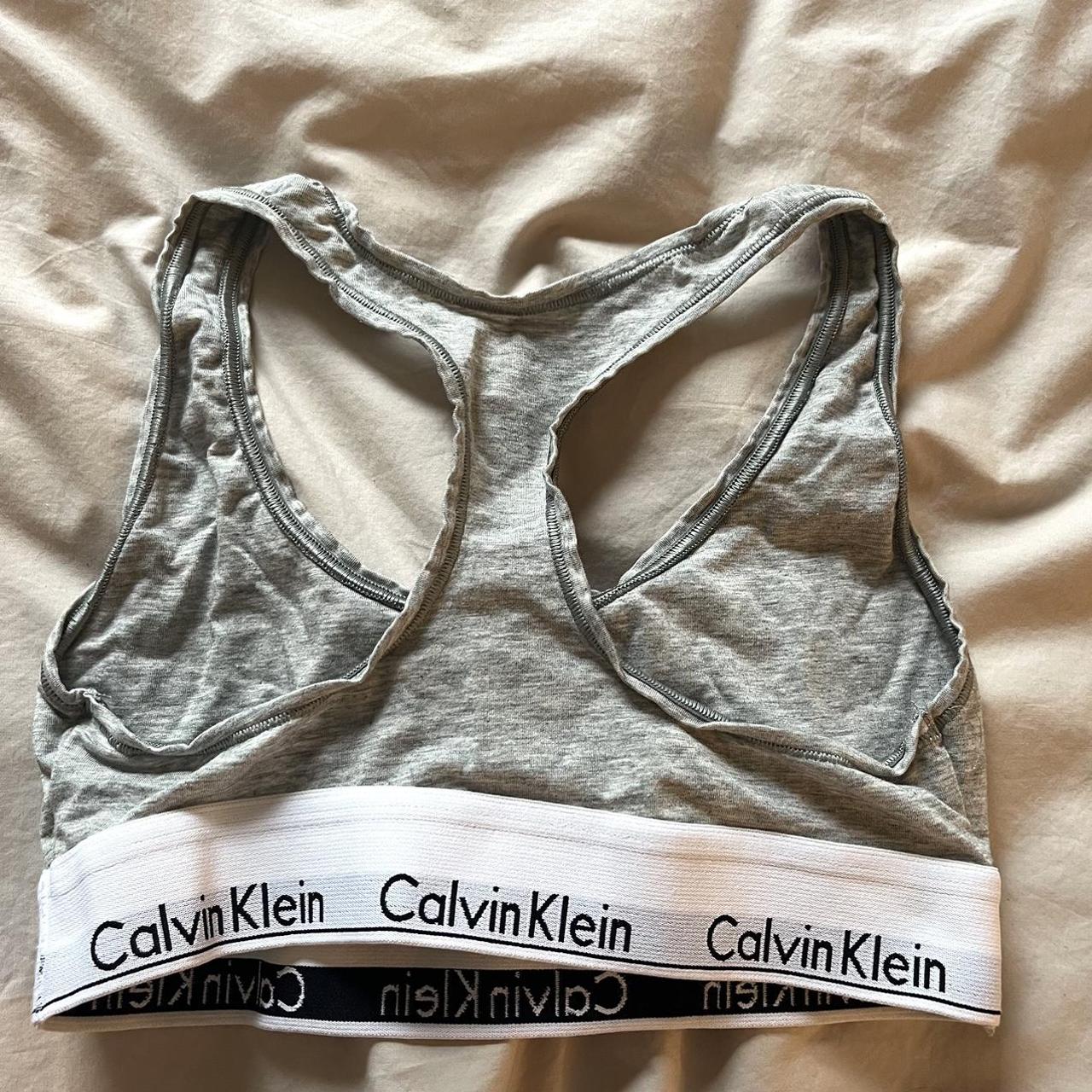 Calvin Klein Sportswear Women's Grey and White Bra (2)