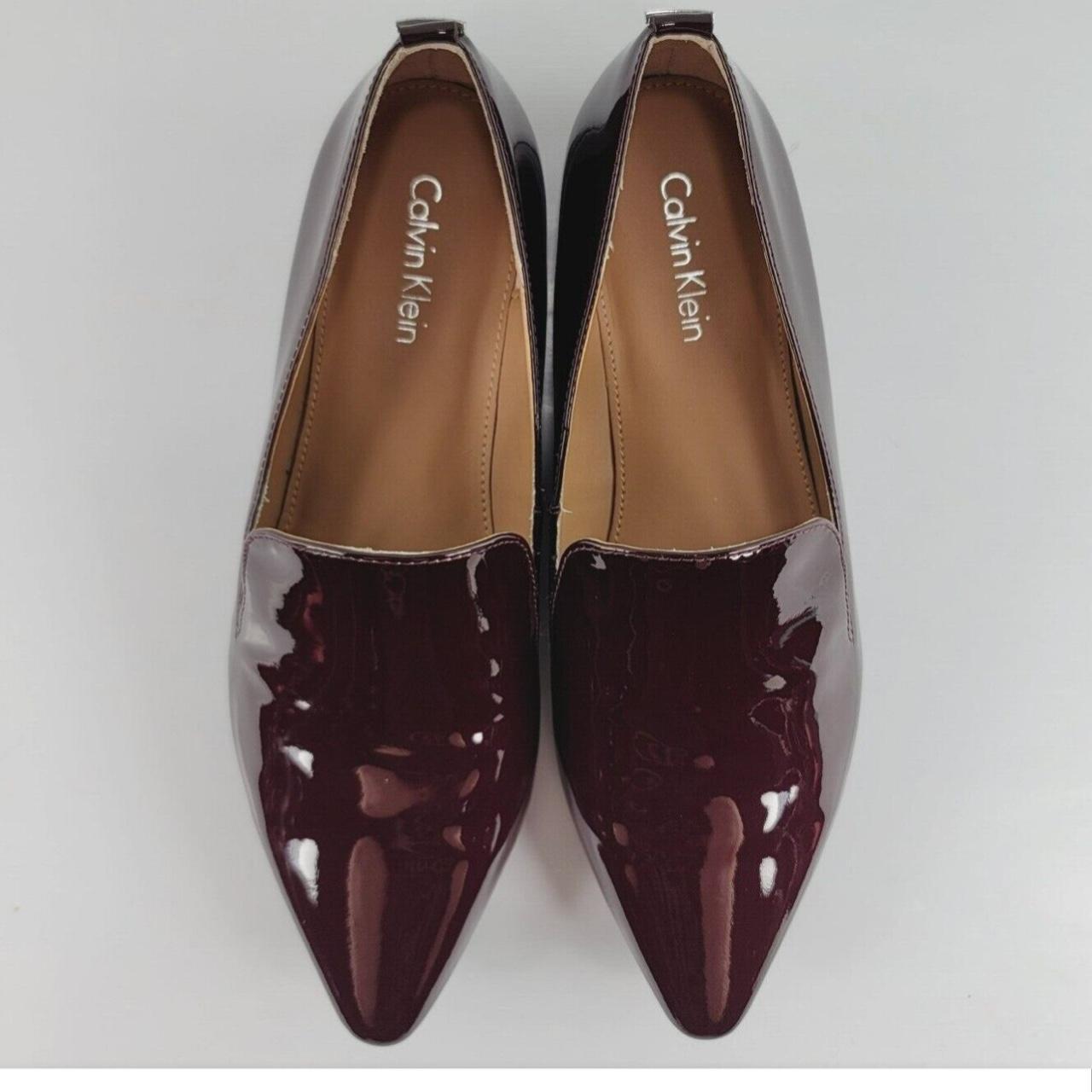 Calvin klein deals burgundy shoes