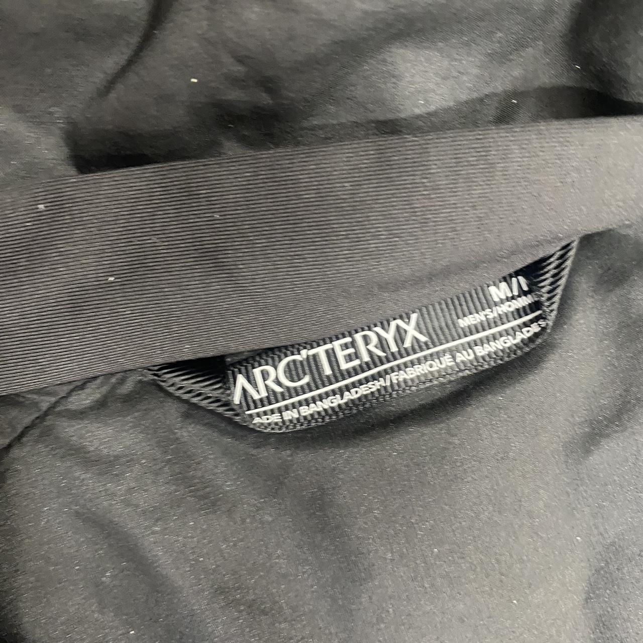 Arc'teryx Men's Black Jacket | Depop