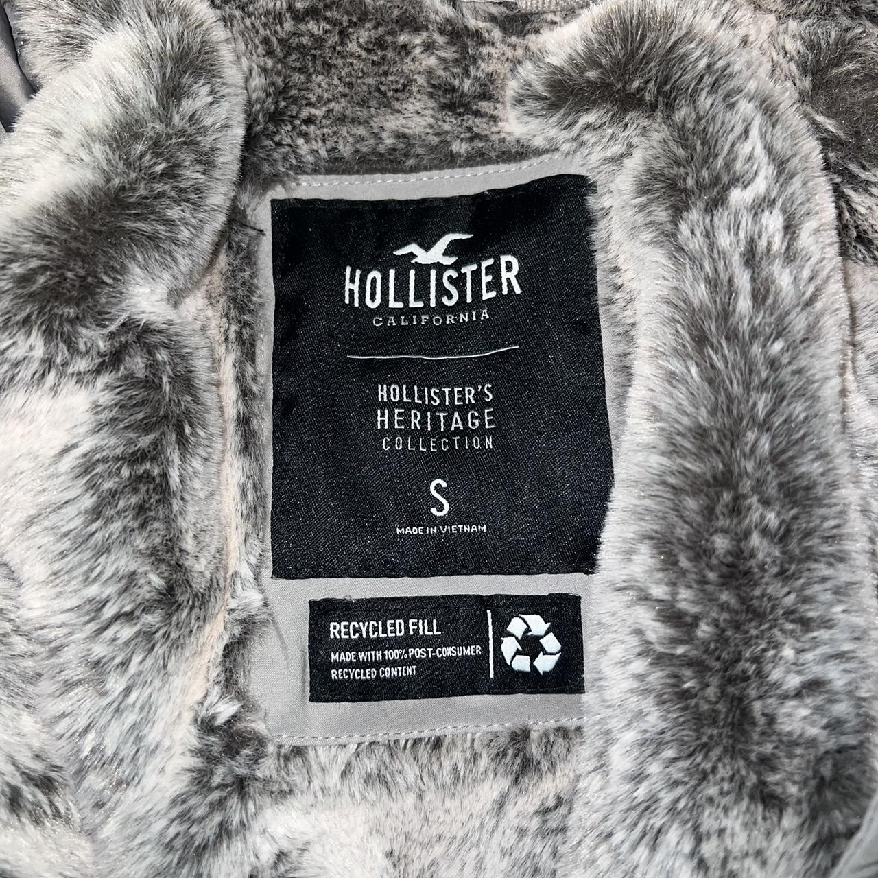 Hollister Gray Winter Coat! Never worn! Perfect... Depop