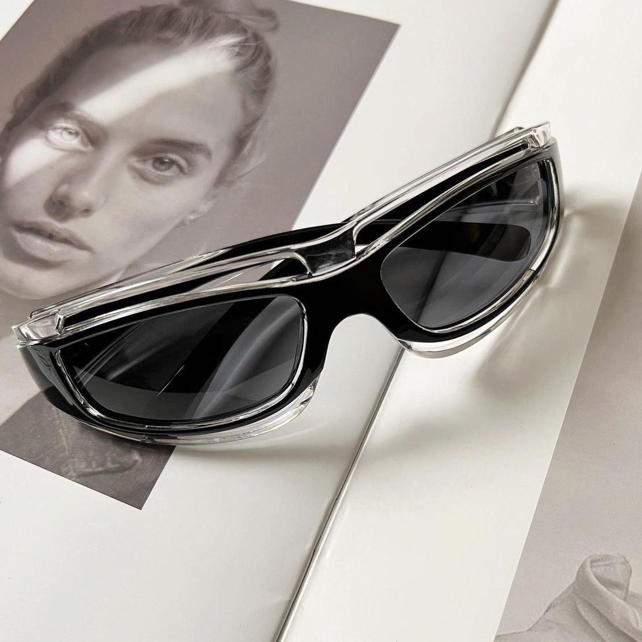 Dior Audacieuse sunglasses. http://www.onlylens.com/en/sunglasses/8240-dior-audacieuse1.html?id_attr=51571  | Cat eye sunglasses dior, Dior, Sunglasses