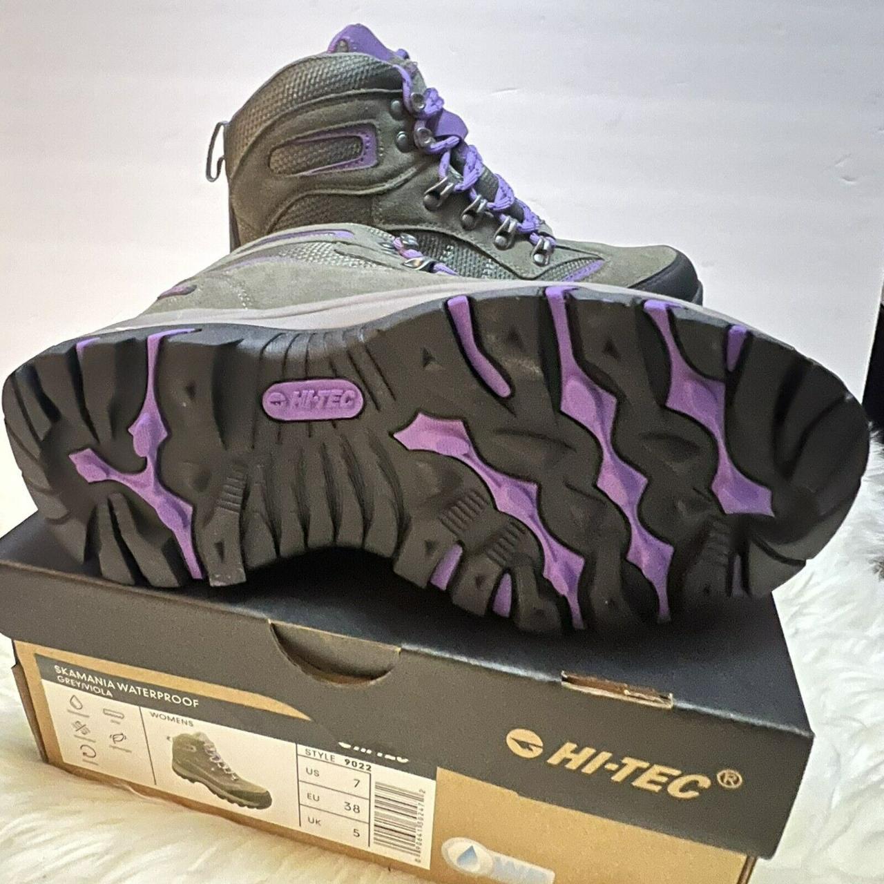 Hi-Tec Men's Grey and Purple Boots (4)