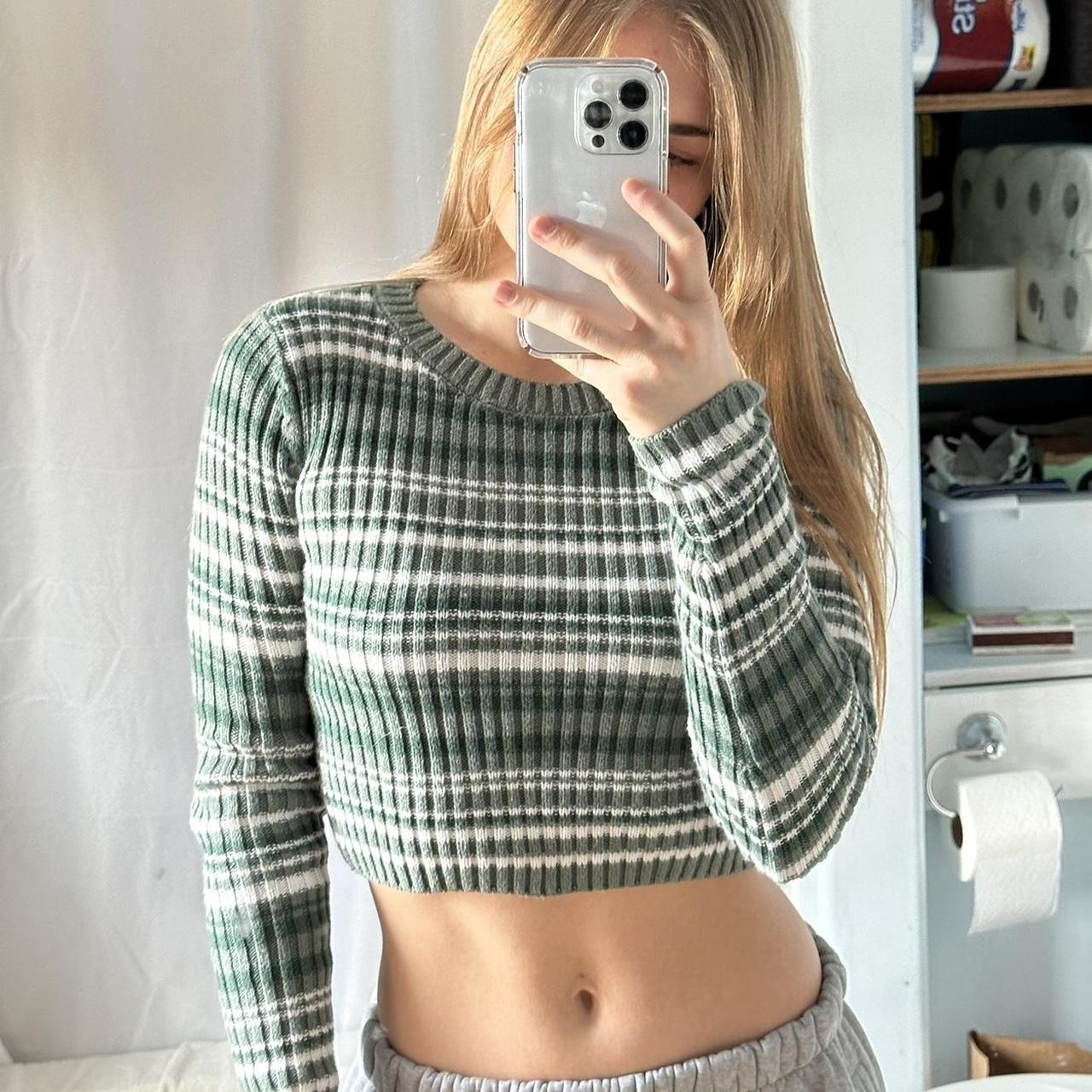 Hollister on sale crop jumper