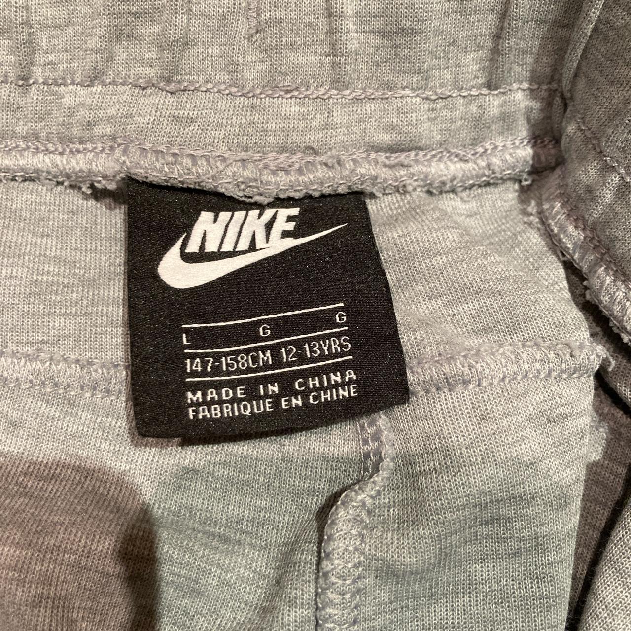 nike tech fleece senior