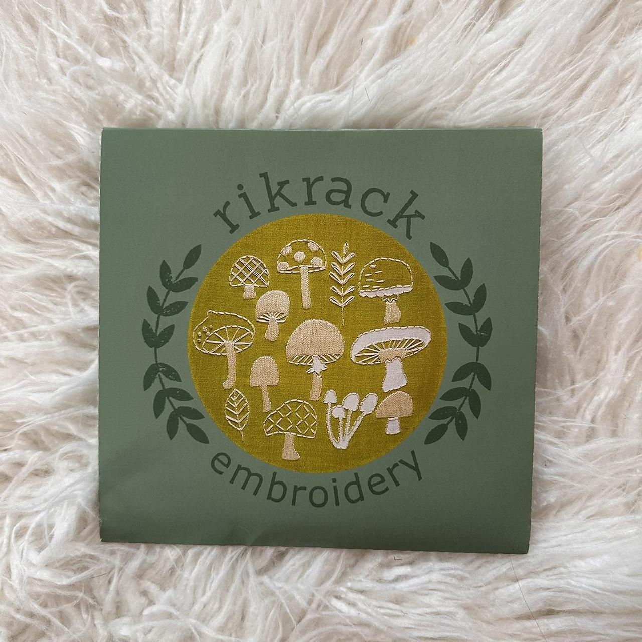 item listed by laurabeal