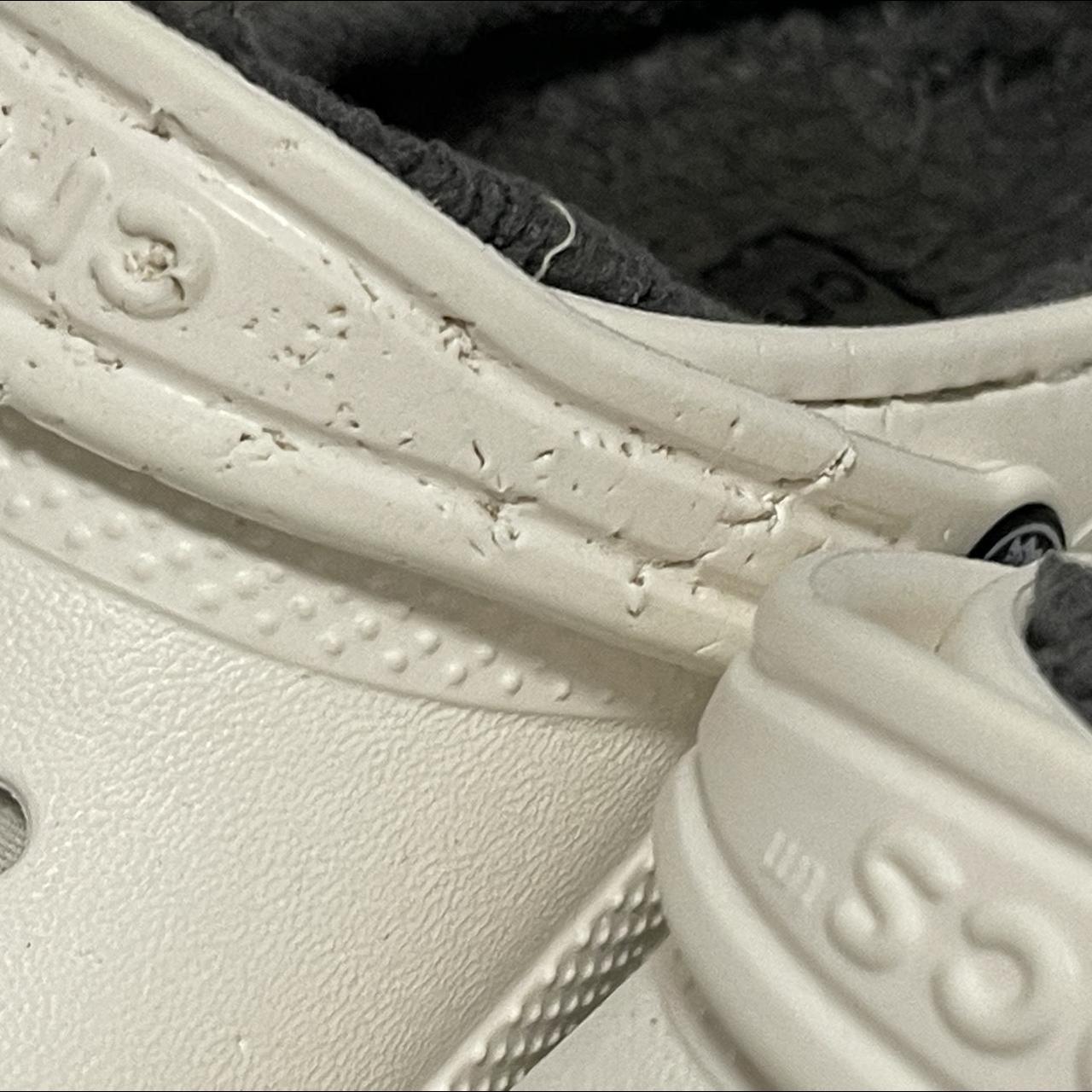 Crocs White Sandals (2)