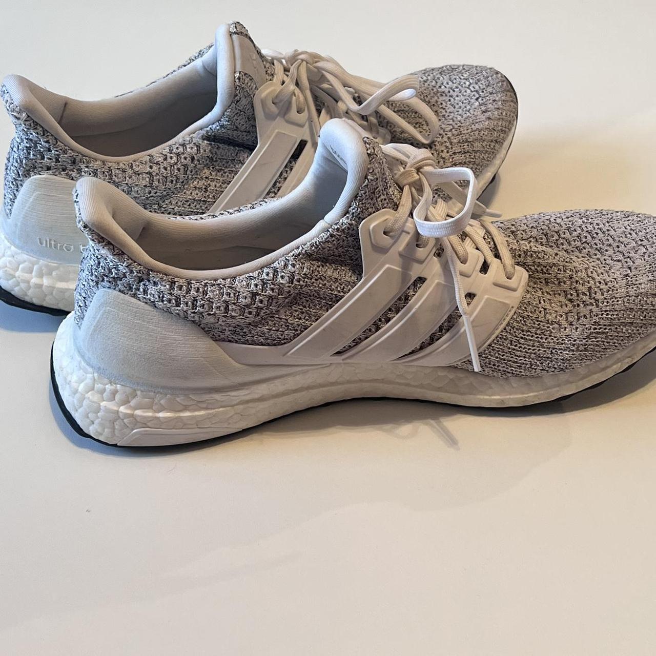 Adidas ultra boost non dyed  outlet cloud white  grey six