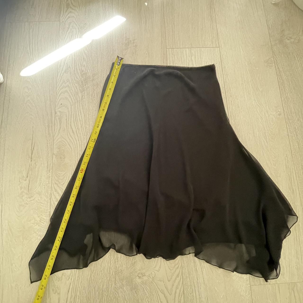 Papaya Women's Black Skirt Depop