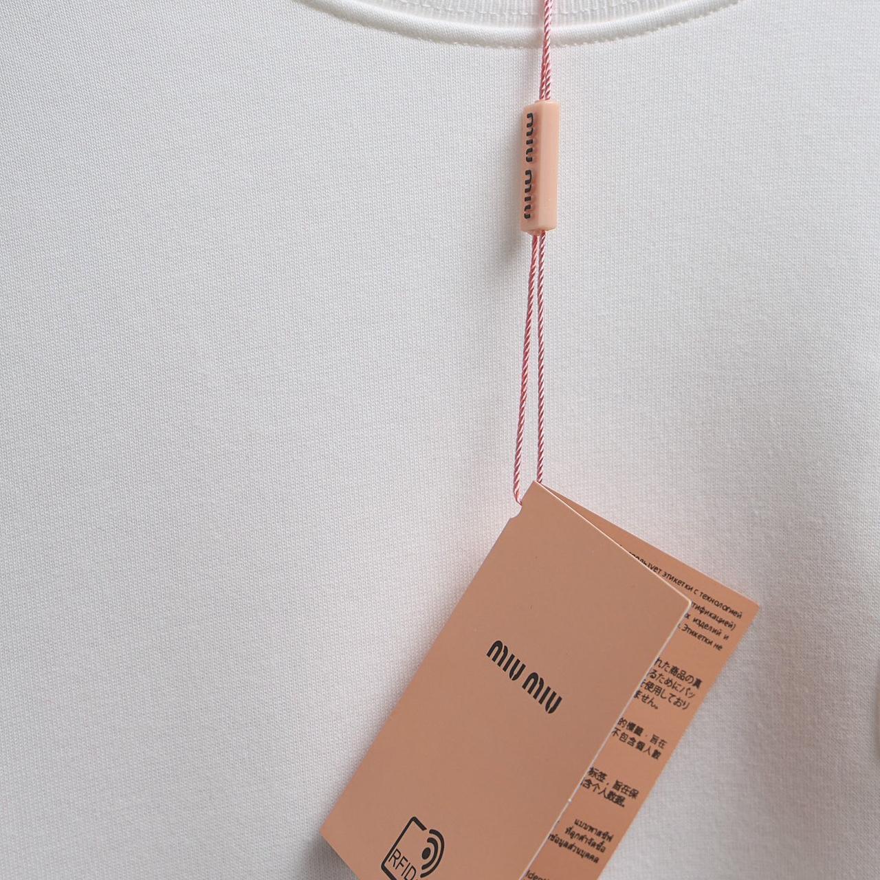 Miu Miu Women's Sweatshirt - White - L – Miu Miu … - image 7