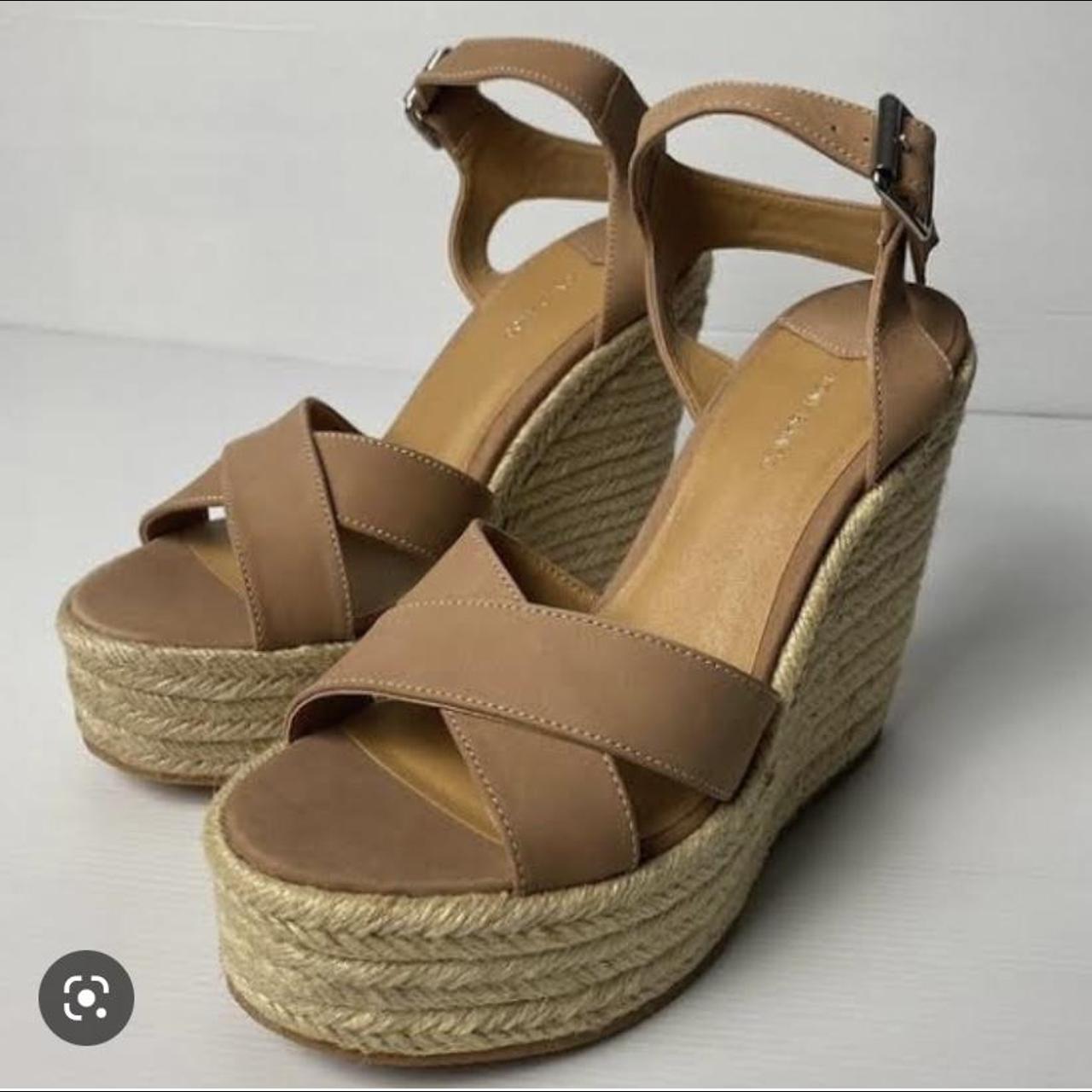 Tony Bianco Tan wedges woven size 7 /38 Only worn... - Depop