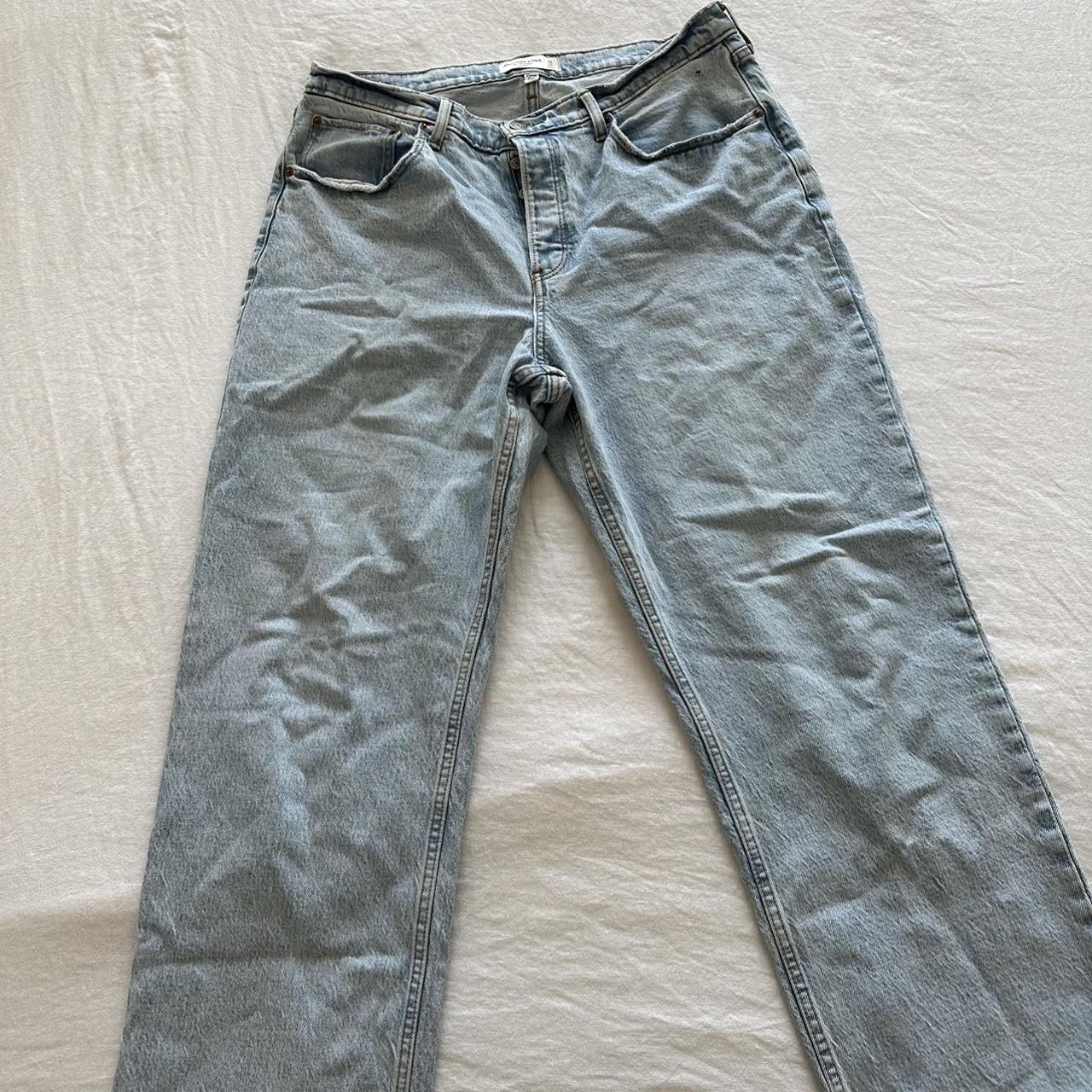 Abercrombie 90s Baggy Low Rise 32/14R Curve Love... - Depop