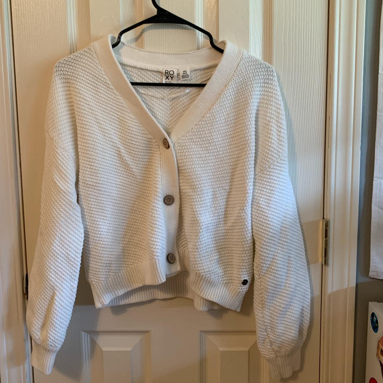 Roxy cardigan - Depop