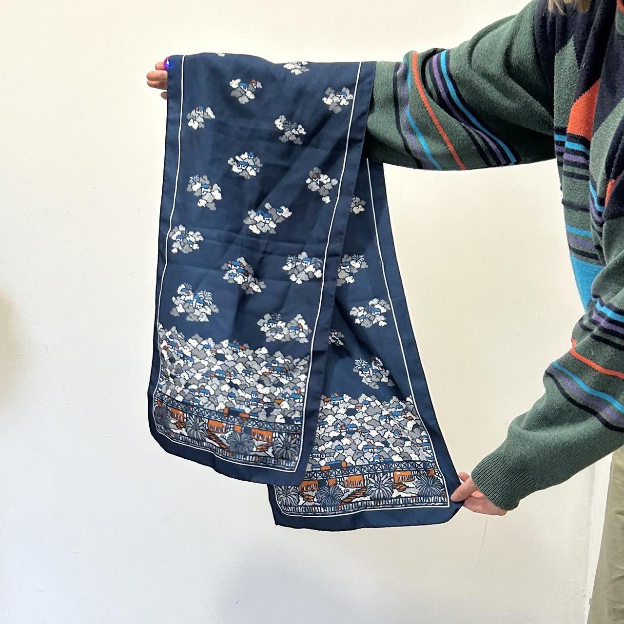 item listed by mollymoontreasure