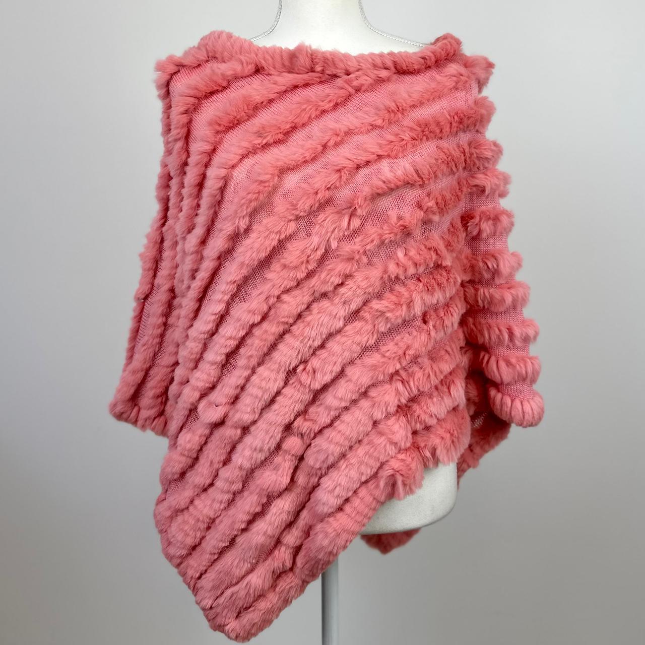 BCBGMAXAZRIA Poncho Sweater One Size Pink Barbiecore