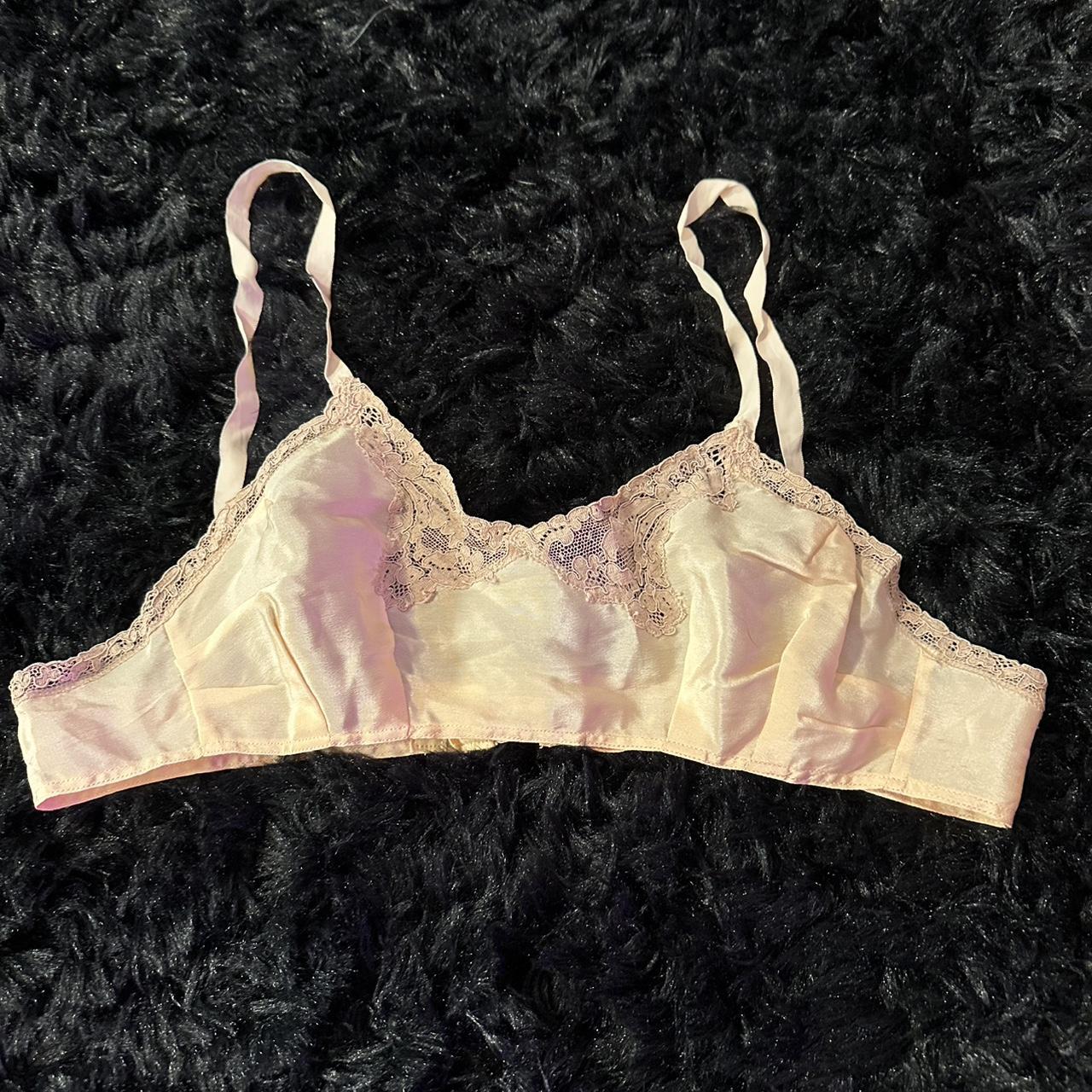 item listed by abigailabigail