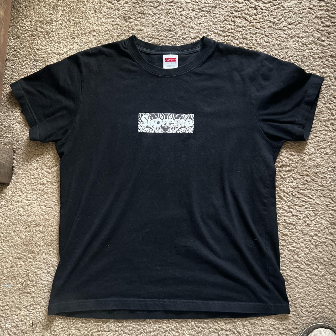 Supreme Bandana Box Logo Tee XL But Fits Medium... - Depop