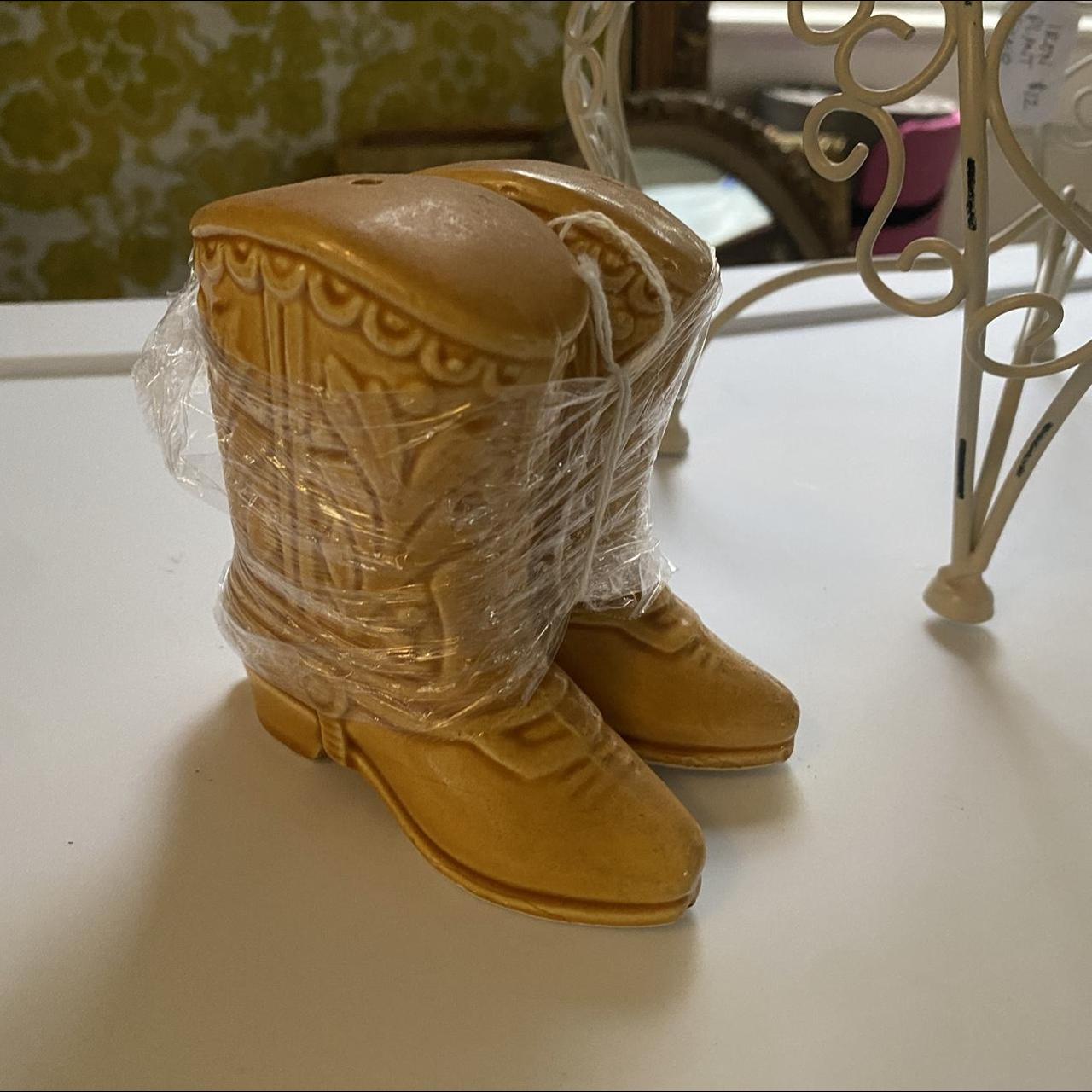 item listed by fortheloveofphoenix