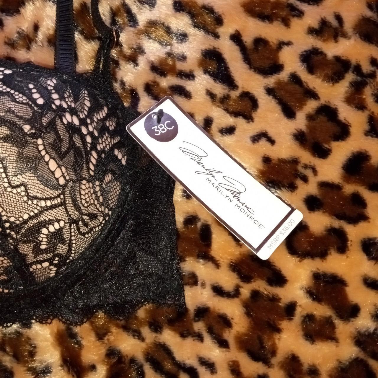 Marilyn Monroe Brand New Bra with tags. 38C it's a - Depop