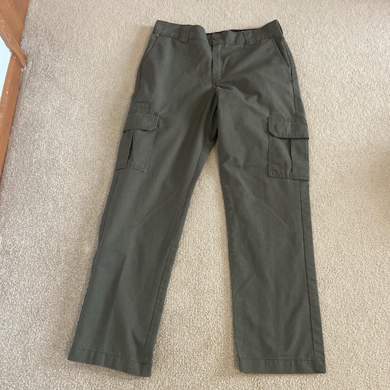 Dickies Men's Green Trousers | Depop