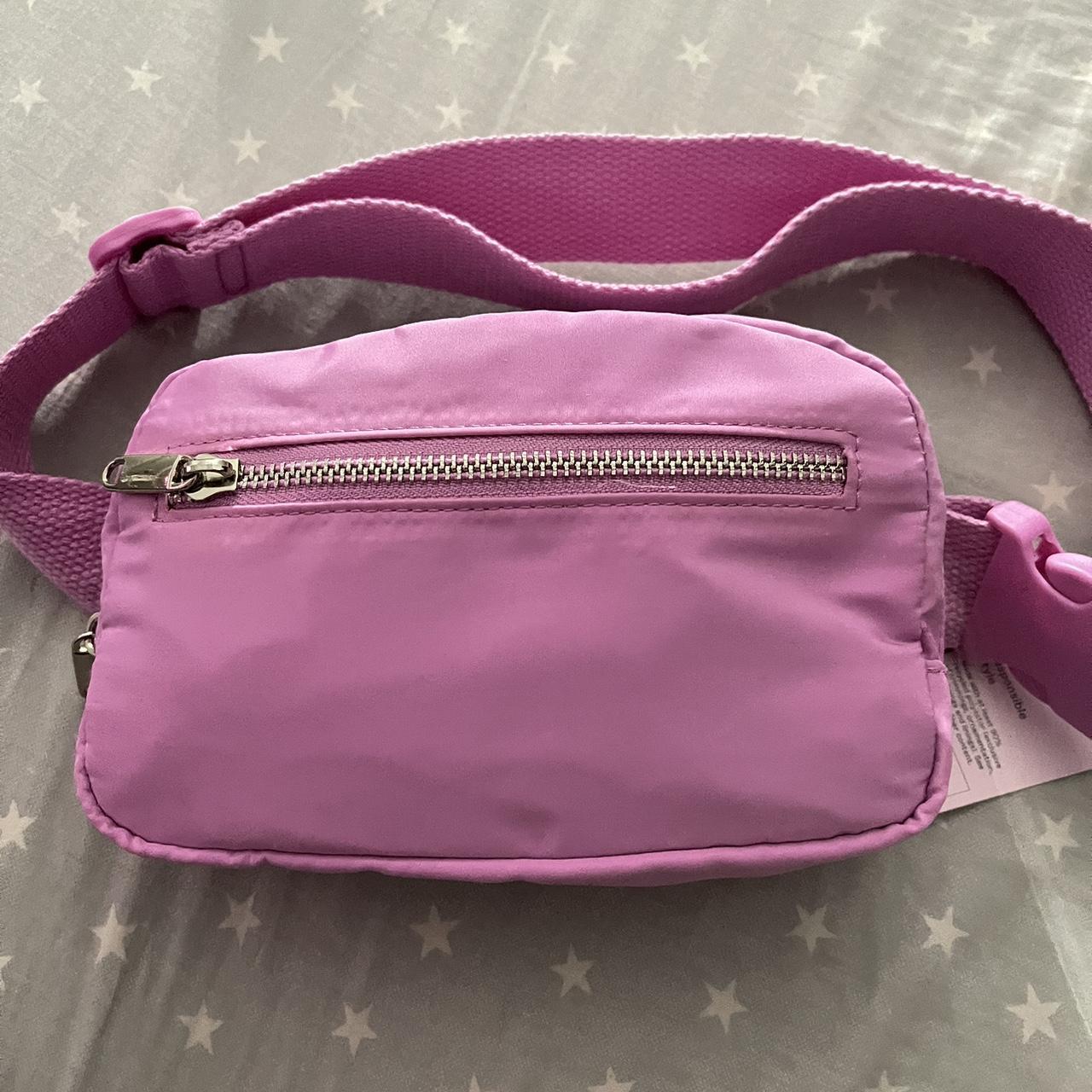 Cute pink fanny discount pack