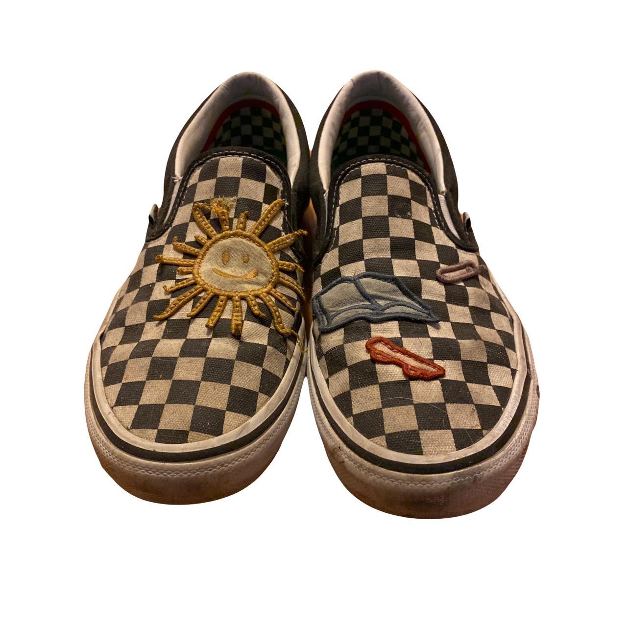 Limited edition checkered vans deals