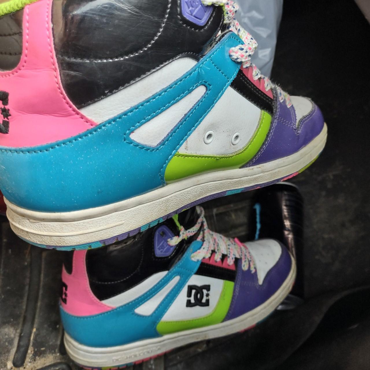 7.5 woman's DC shoes high top neon colors with... - Depop