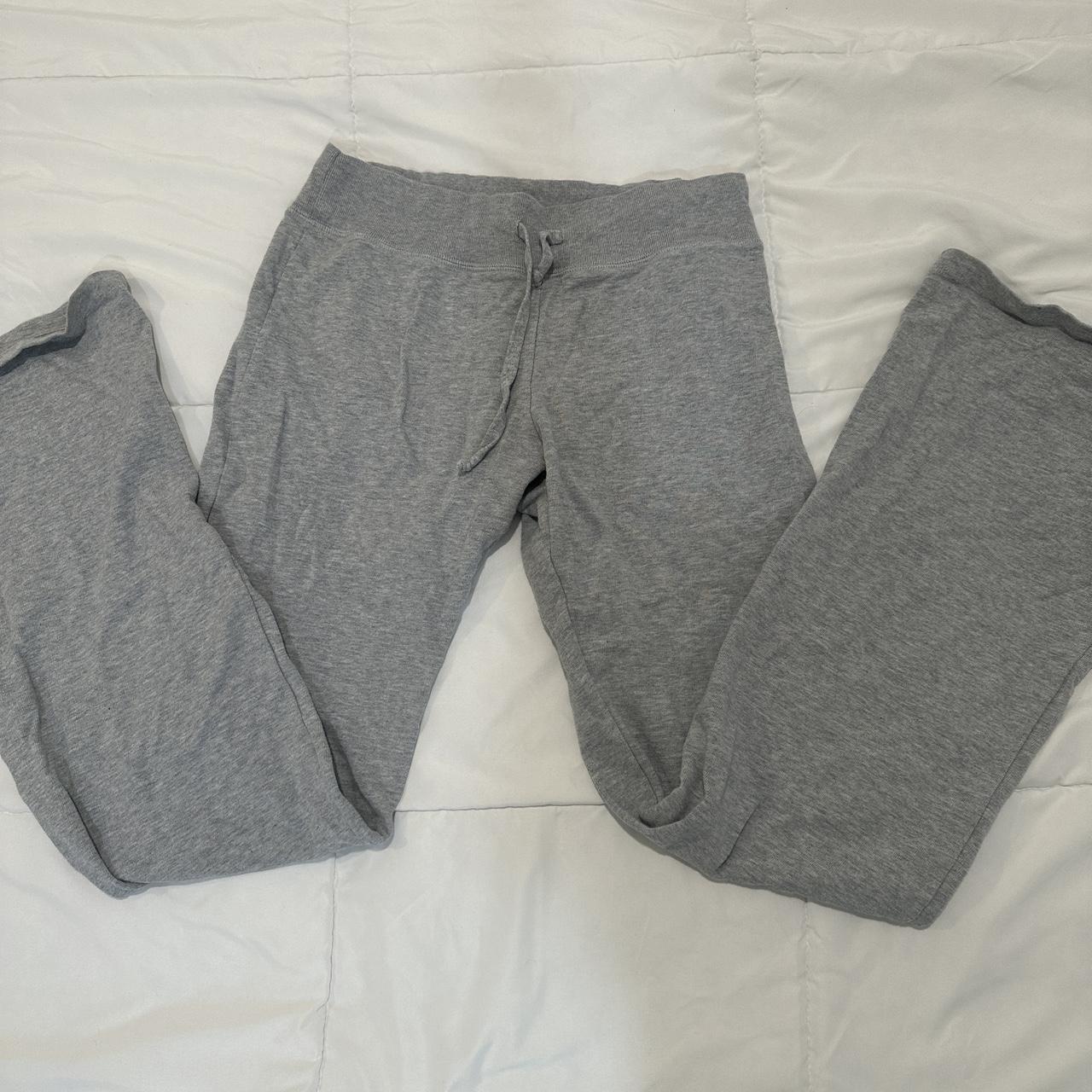 brandy melville gray yoga pants fits waist 26 Depop