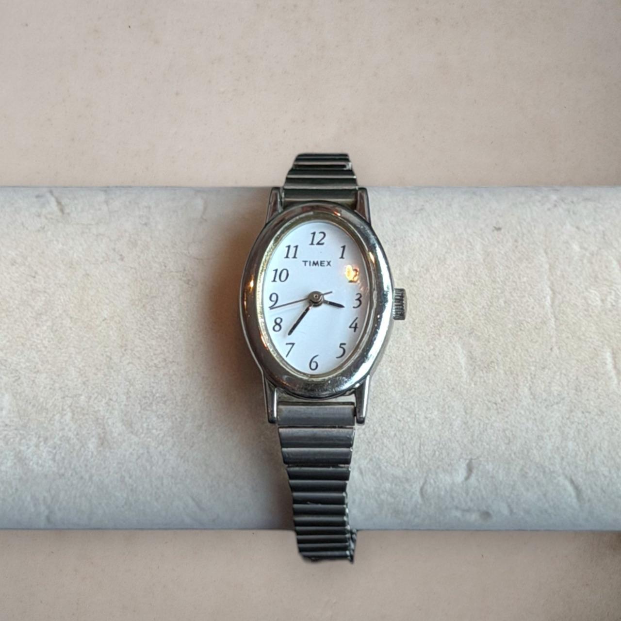 Timex Women's Watch - Silver – Functioning Vintag… - image 1