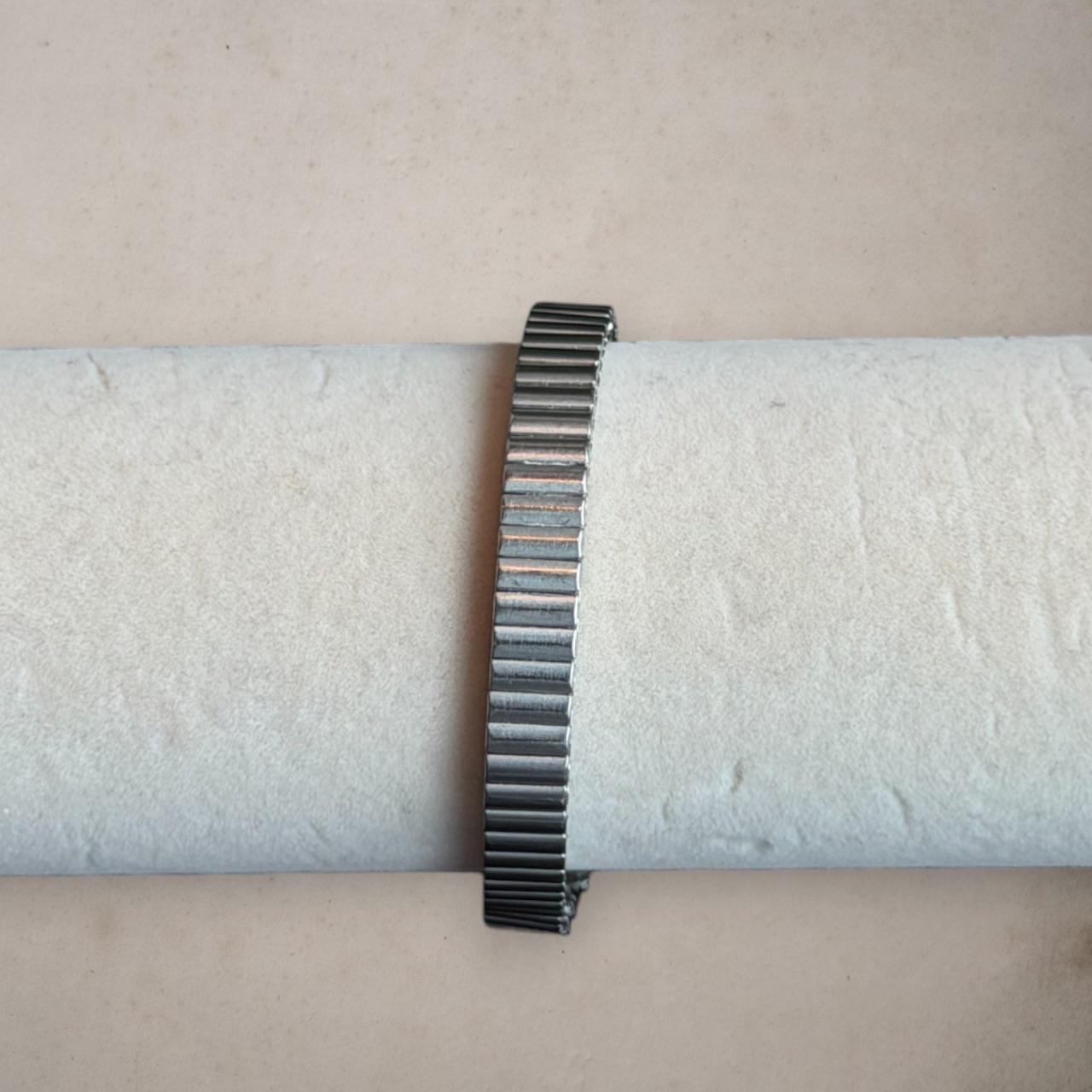 Timex Women's Watch - Silver – Functioning Vintag… - image 2