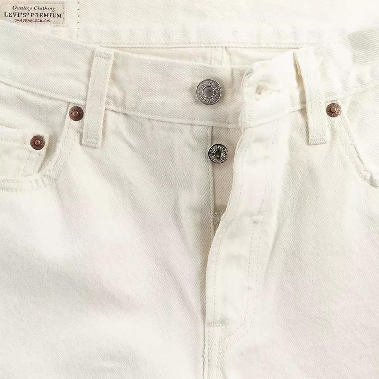 Levi's Women's Jeans - White - 4 – White Levi's 5… - image 3