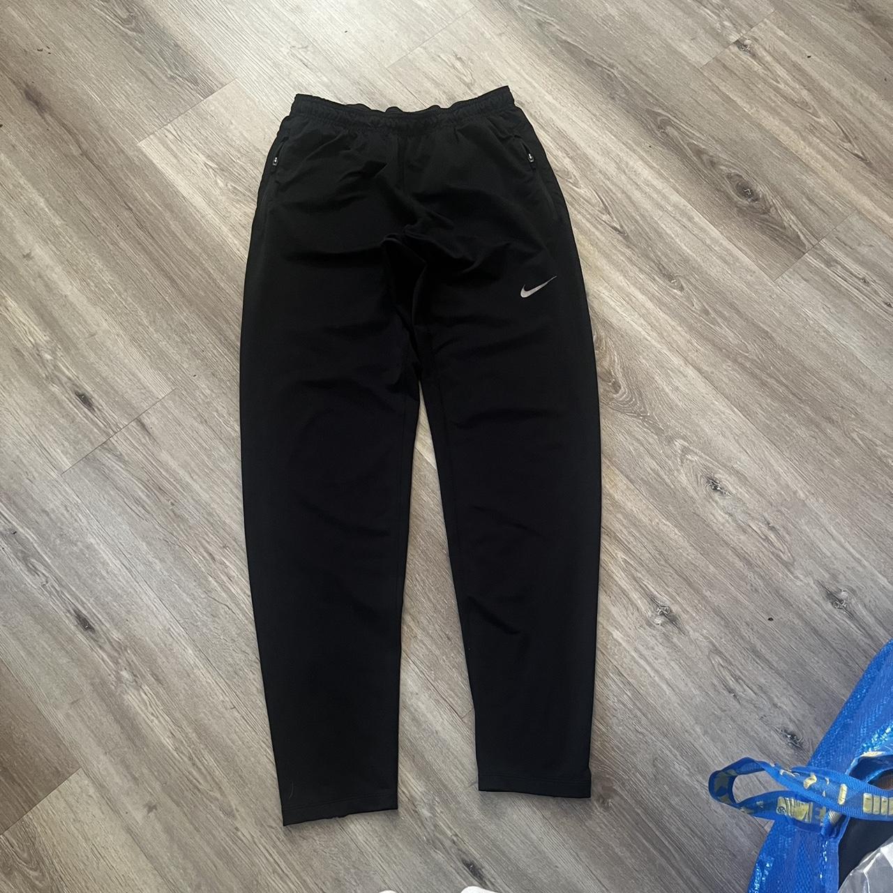 Skinny nike online joggers