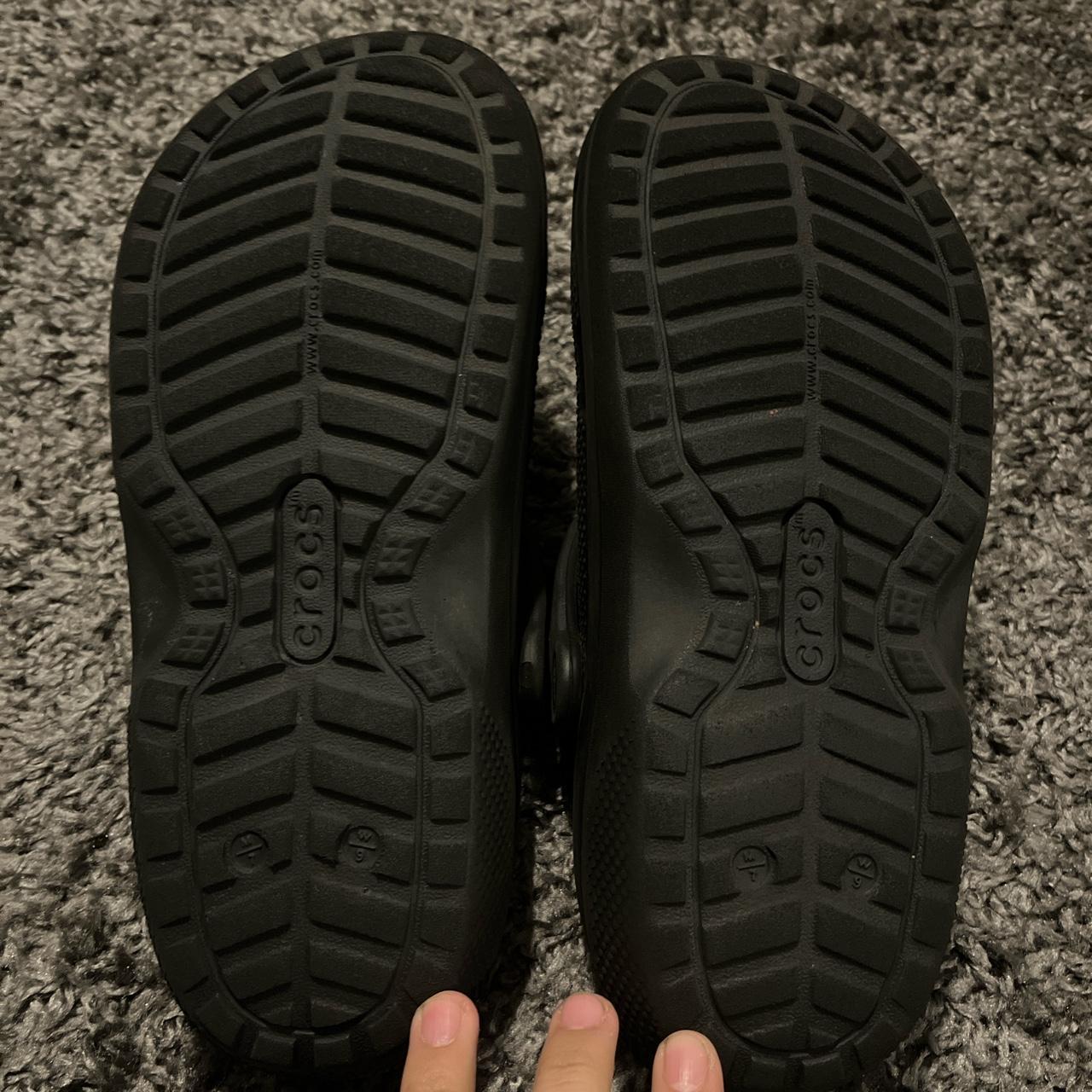 Crocs Men's Black Slides (3)