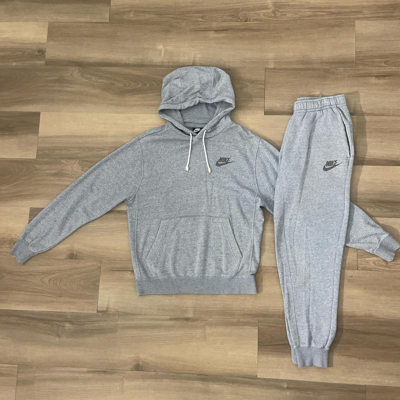 Gray nike sweatsuit on sale