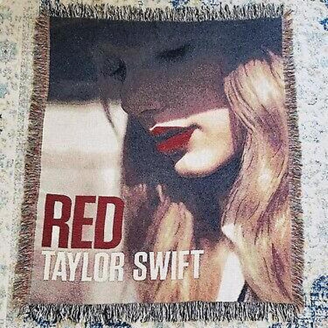 Taylor Swift Official Red Tapestry... - Depop