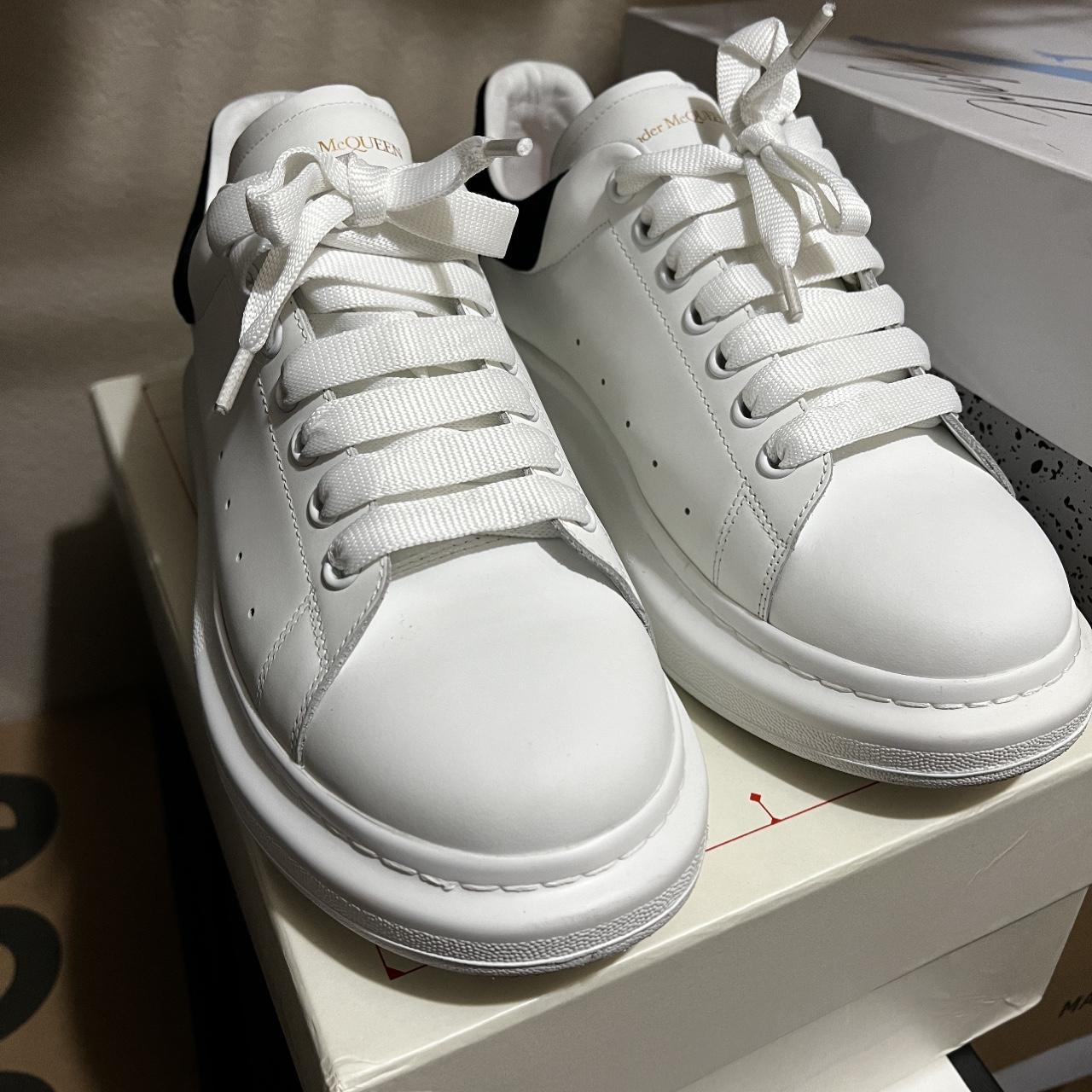 Alexander mcqueen hot sale mens trainers