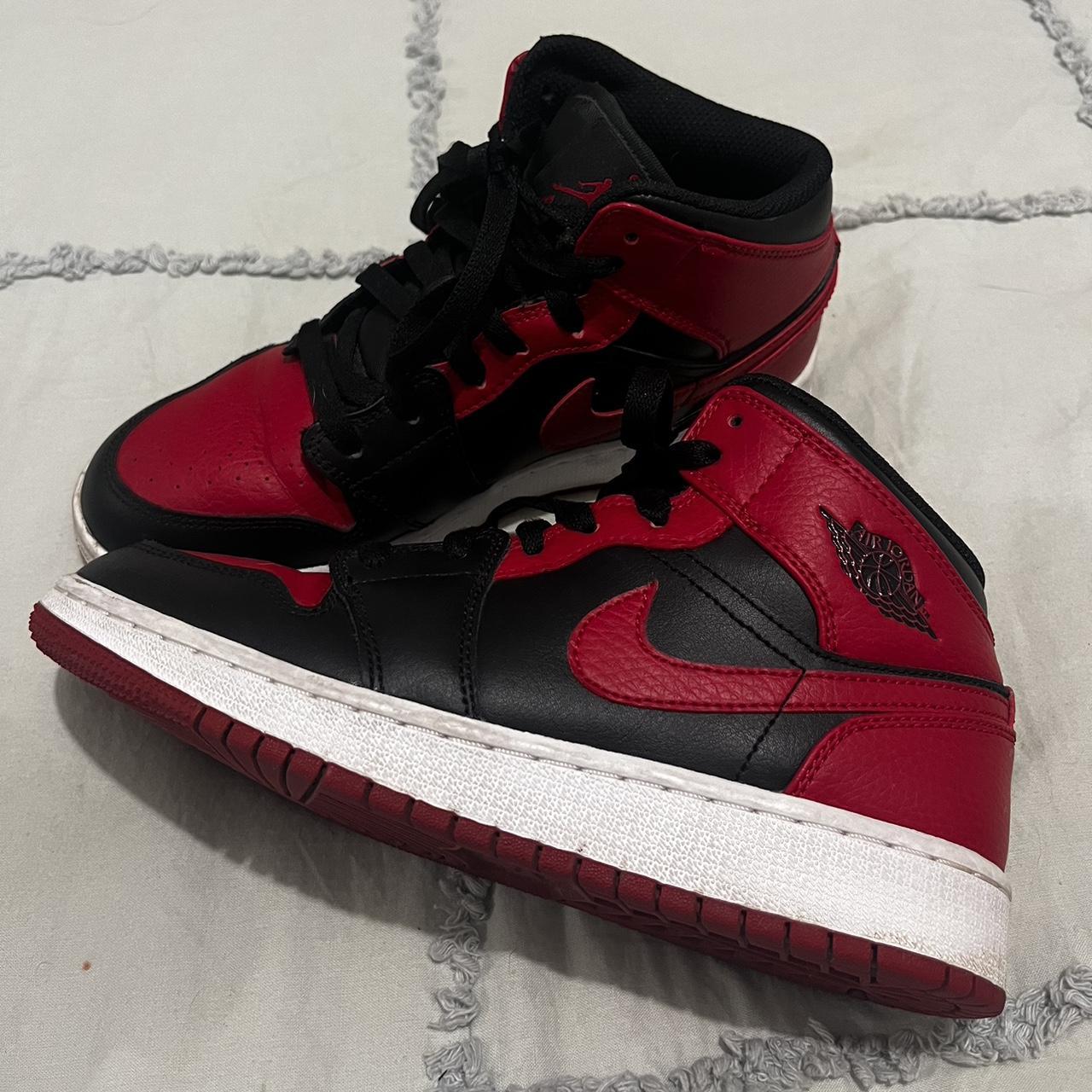 womens jordan mids