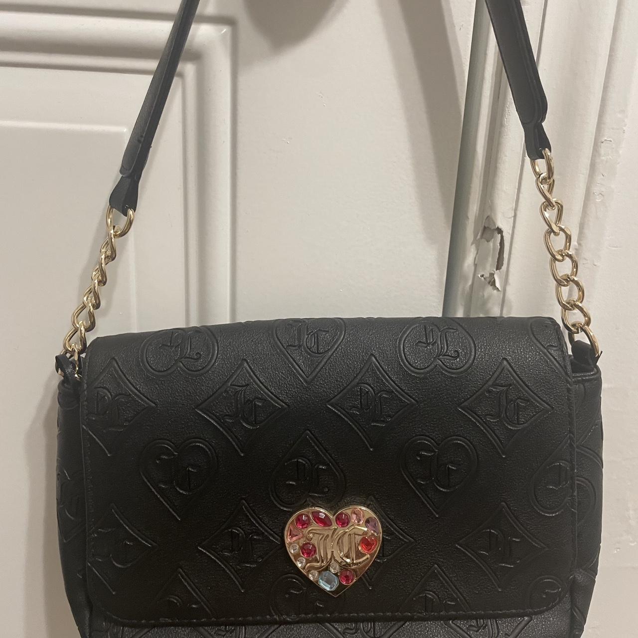 item listed by astridmania