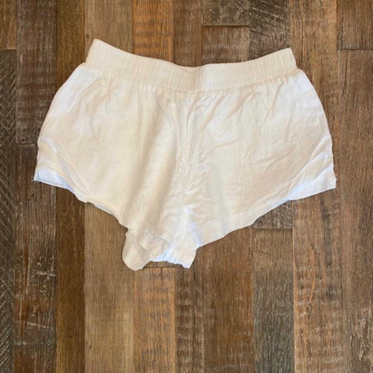 Princess Polly Women's White Short Shorts size... - Depop