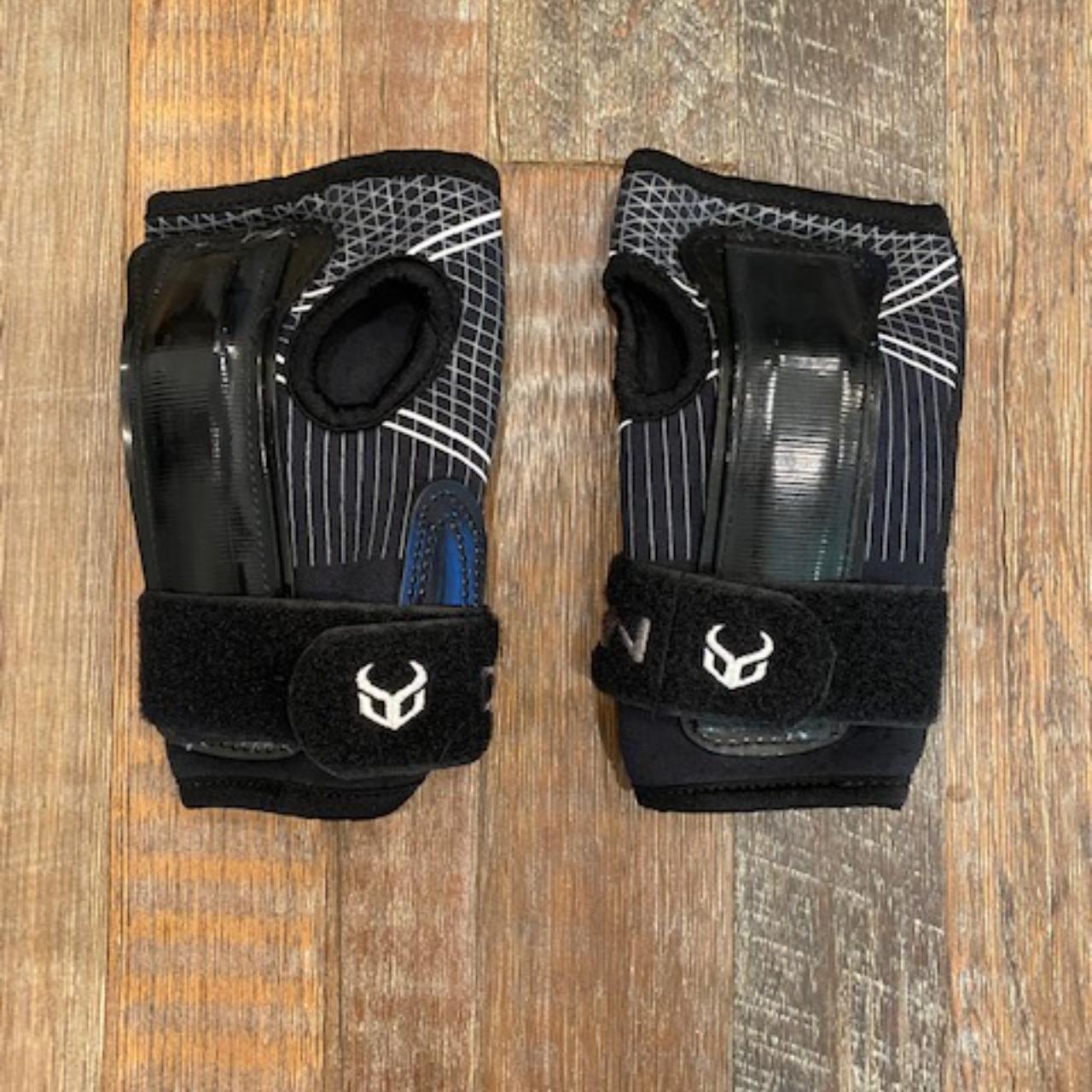Demon Ski/Snowboard Wrist Guards V2 Black... Depop